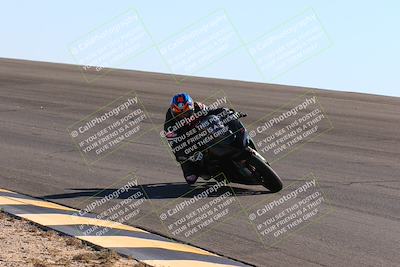 media/Feb-13-2022-SoCal Trackdays (Sun) [[c9210d39ca]]/Bowl (120pm)/